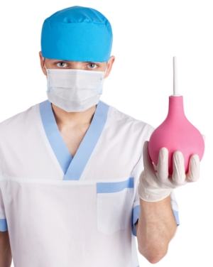 Когда нужно делать клизму