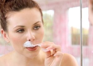 Использование крема для депиляции усов