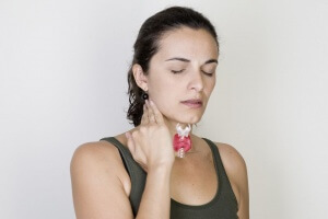 Если увеличена щитовидка — признаки и эффективные методы лечения