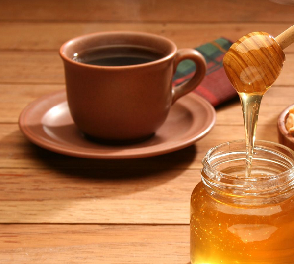 Мед и кофе от угрей