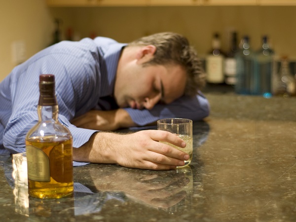Симптомы цирроза печени у мужчин-алкоголиков