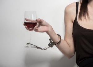 Особенности женского алкоголизма