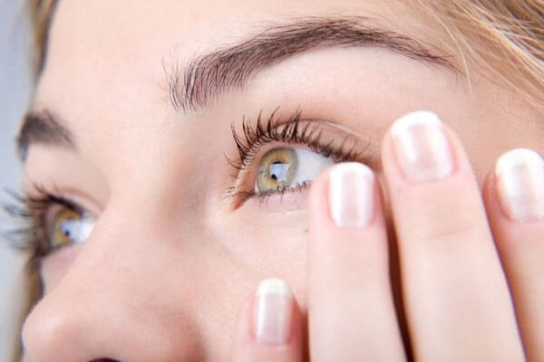 Глаза человека при конъюнктивите лечение и симптомы