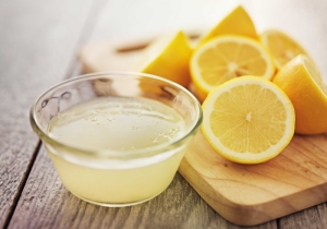 Отбеливающая маска с лимоном и белком