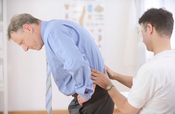 Причины возникновения радикулита Радикулит поясничный причины