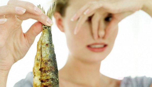 Рыбный запах выделений у женщин