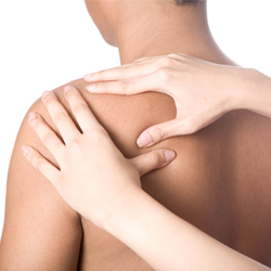 Симптомы и комплексное лечение артроза плечевого сустава